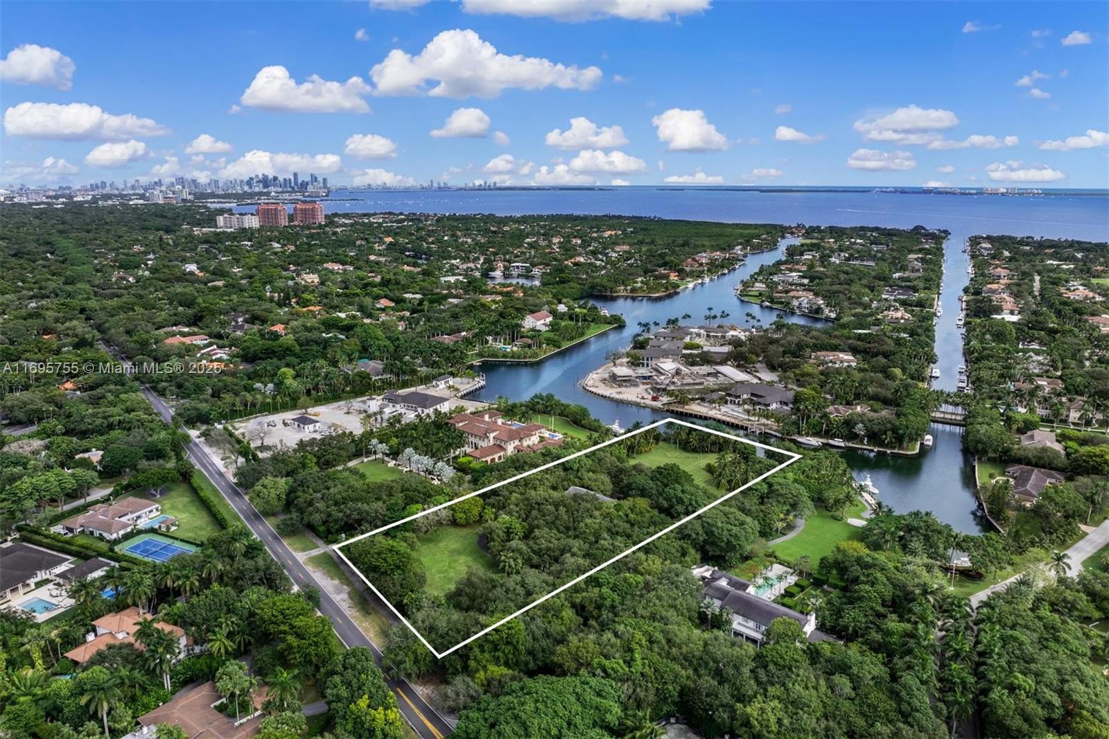 8565 Old Cutler Rd, Coral Gables, Florida 33143, ,Land/boat Docks,For Sale,GABLES ESTATES NO 2,Old Cutler Rd,A11695755