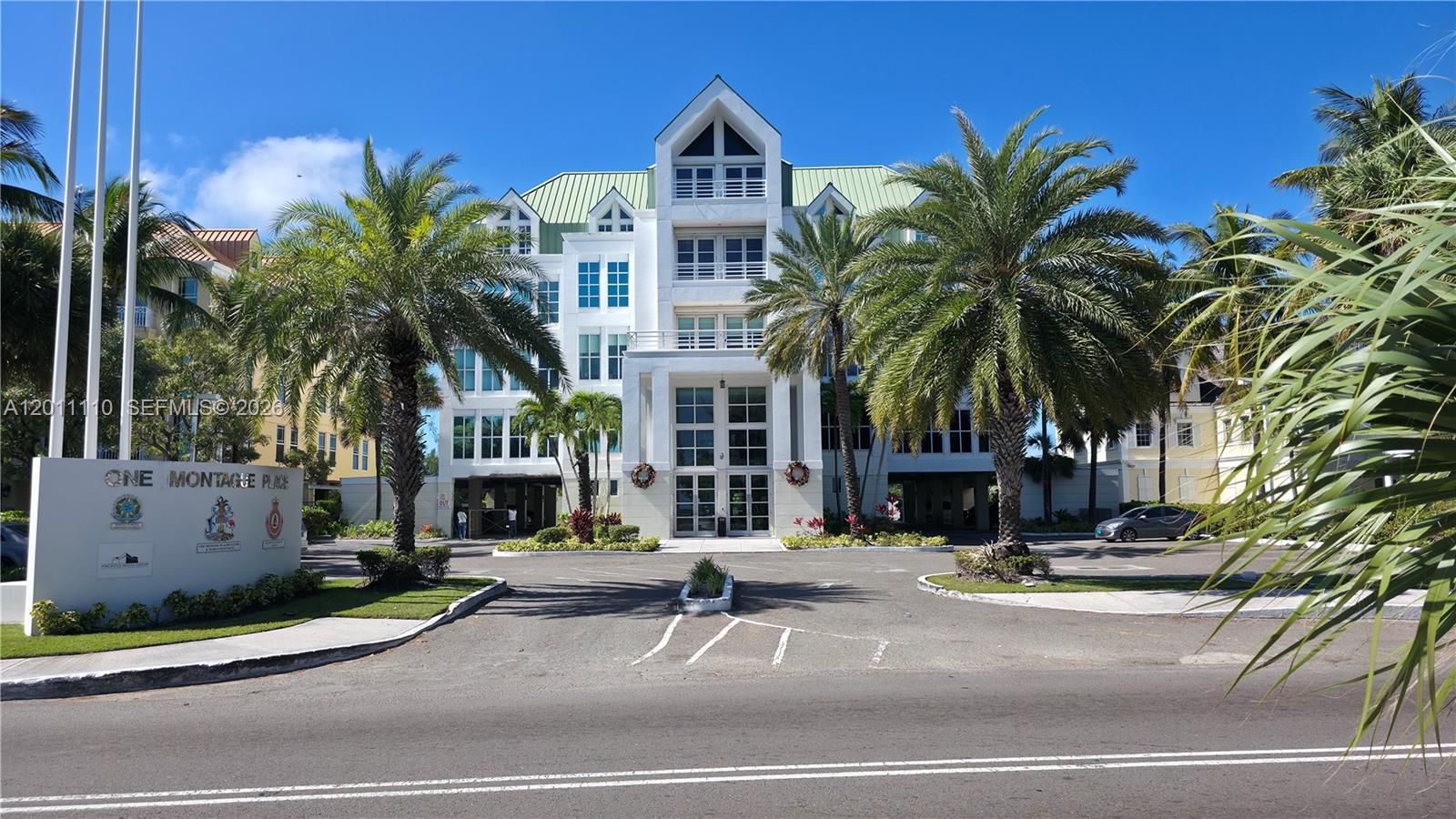 9 Bay Street, 00000, ,Commercial Sale,For Sale,One Montague Place,Bay Street,A12011110