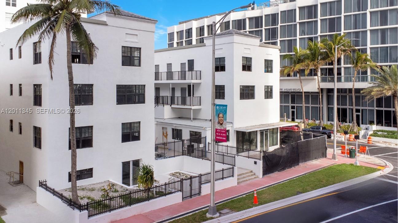 2814 Collins Ave, Miami Beach, Florida 33140, ,Commercial Sale,For Sale,Collins Ave,A12011345