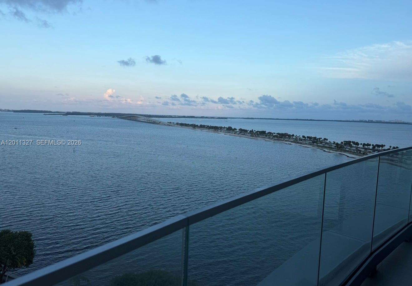 175 25th Road, Miami, Florida 33129, 2 Bedrooms Bedrooms, ,2 BathroomsBathrooms,Residential Lease,For Rent,25th Road,A12011327