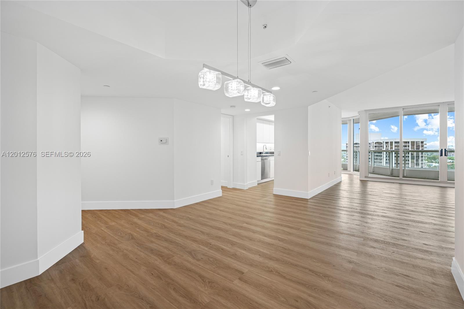21055 Yacht Club Dr, Aventura, Florida 33180, 3 Bedrooms Bedrooms, ,2 BathroomsBathrooms,Residential Lease,For Rent,SOUTH TOWER AT THE POINT,Yacht Club Dr,A12012576