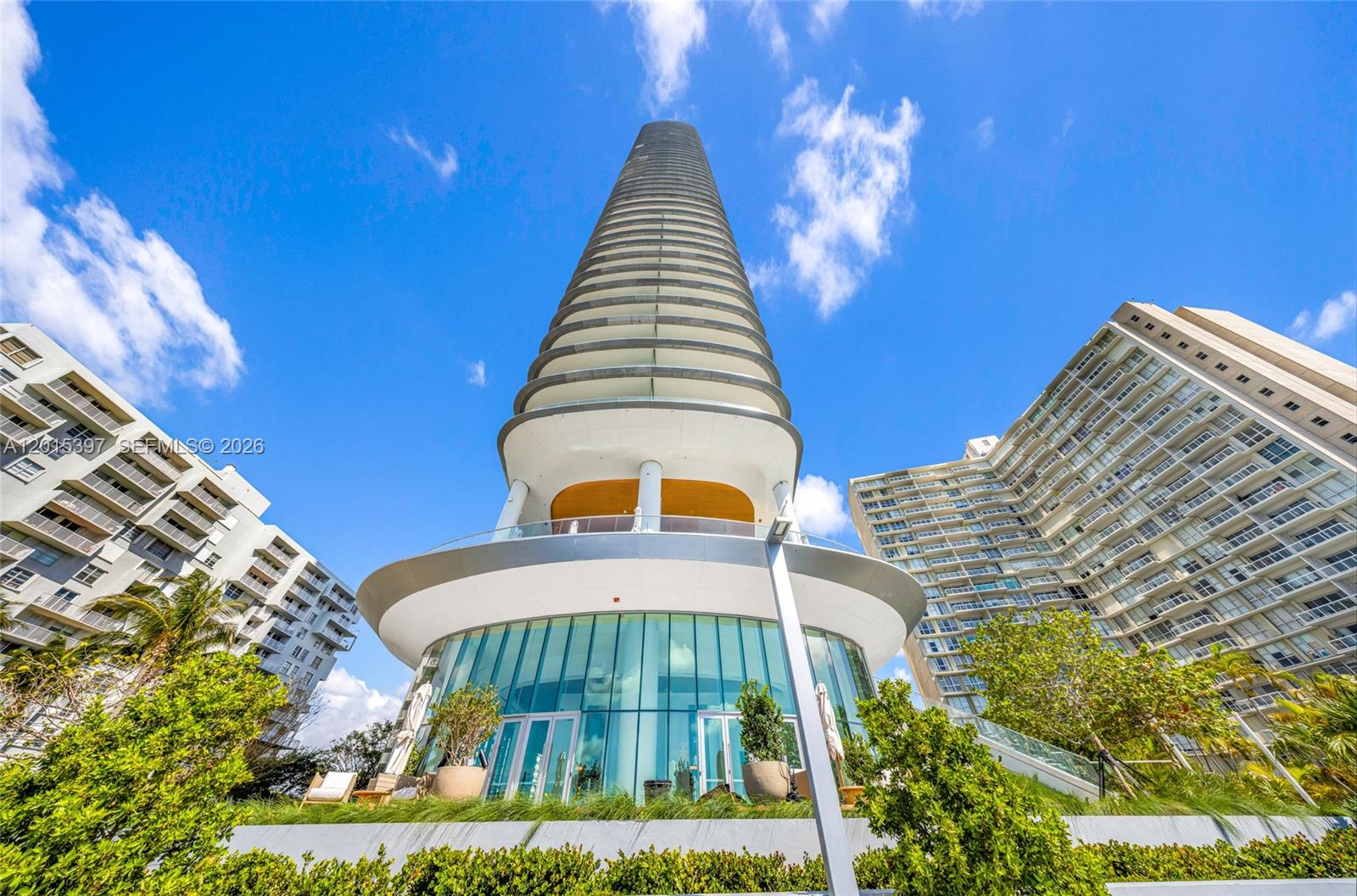 175 25 Road, Miami, Florida 33129, 2 Bedrooms Bedrooms, ,2 BathroomsBathrooms,Residential Lease,For Rent,UNA RESIDENCES,25 Road,A12015397