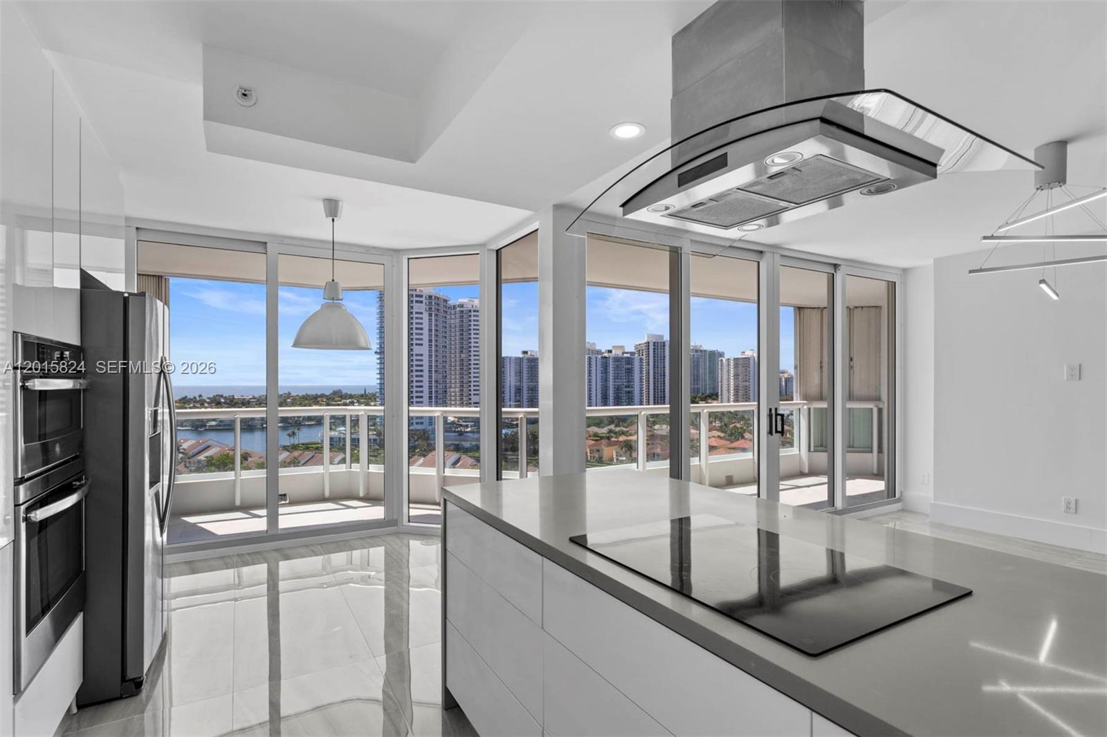 21055 Yacht Club Dr, Aventura, Florida 33180, 2 Bedrooms Bedrooms, ,2 BathroomsBathrooms,Residential Lease,For Rent,SOUTH TOWER AT THE POINT,Yacht Club Dr,A12015824