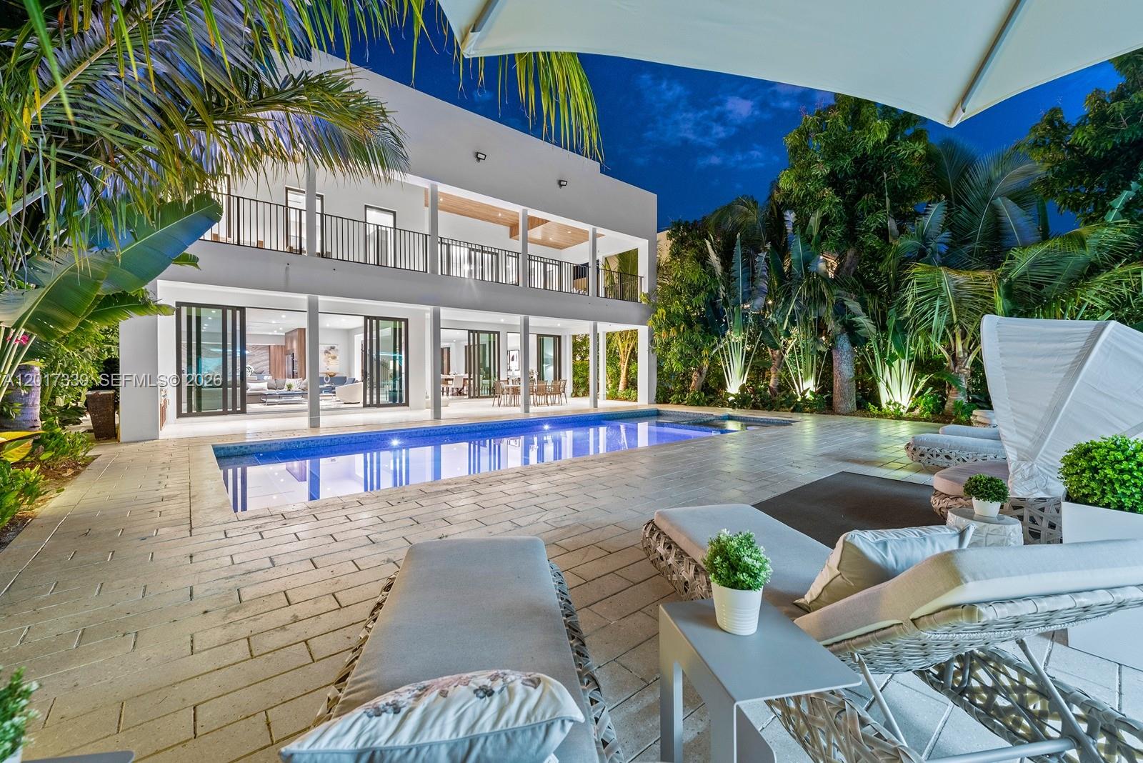 3734 Chase Ave, Miami Beach, Florida 33140, 8 Bedrooms Bedrooms, ,9 BathroomsBathrooms,Residential Lease,For Rent,MID GOLF SUB 1ST ADDN,Chase Ave,A12017339