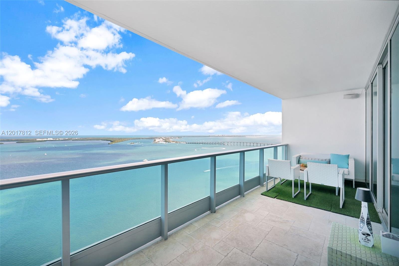 1331 Brickell Bay Dr, Miami, Florida 33131, 3 Bedrooms Bedrooms, ,3 BathroomsBathrooms,Residential,For Sale,Jade Residences,Brickell Bay Dr,A12017812