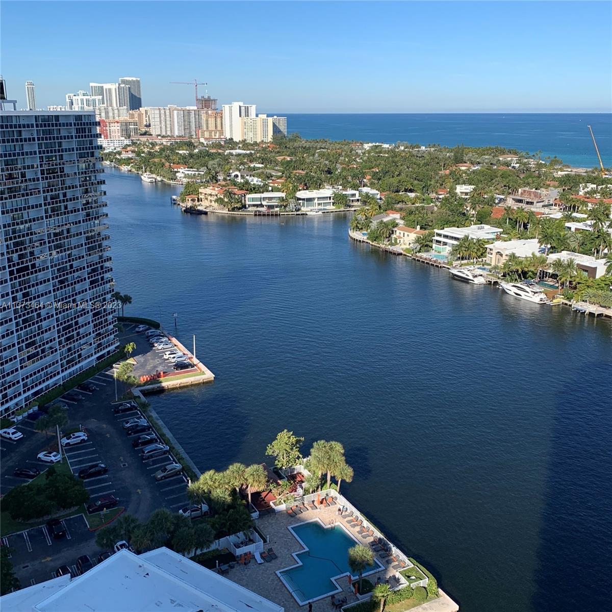 20201 Country Club Dr, Aventura, Florida 33180, 3 Bedrooms Bedrooms, ,3 BathroomsBathrooms,Residential Lease,For Rent,HAMPTONS SOUTH CONDO,Country Club Dr,A11373464
