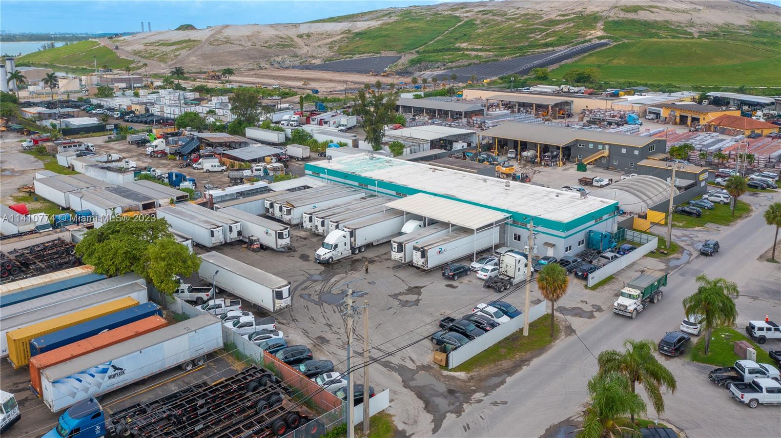 9000 97th Ter, Medley, Florida 33178, ,Commercial Sale,For Sale,97th Ter,A11410774