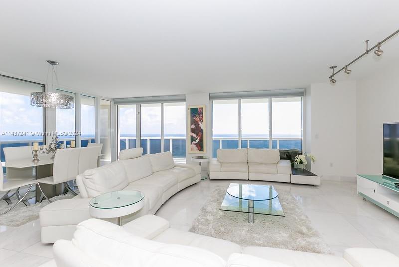 1850 Ocean Dr, Hallandale Beach, Florida 33009, 3 Bedrooms Bedrooms, ,3 BathroomsBathrooms,Residential Lease,For Rent,BEACH CLUB ONE CONDO,Ocean Dr,A11437241