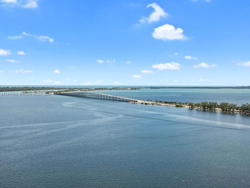 2127 Brickell Ave, Miami, Florida 33129, 2 Bedrooms Bedrooms, ,2 BathroomsBathrooms,Residential Lease,For Rent,BRISTOL TOWER CONDO,Brickell Ave,A11447542