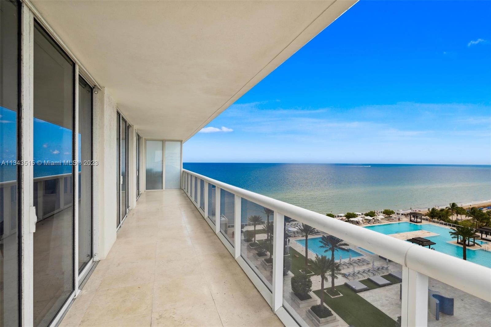 1830 Ocean Dr, Hallandale Beach, Florida 33009, 2 Bedrooms Bedrooms, ,2 BathroomsBathrooms,Residential Lease,For Rent,BEACH CLUB TWO,Ocean Dr,A11343515