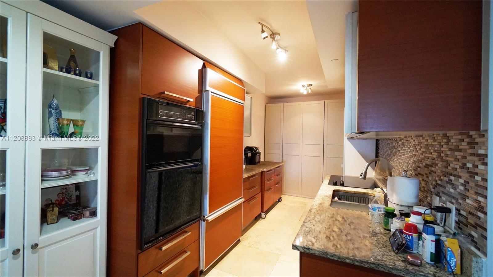 1800 Ocean Dr, Hallandale Beach, Florida 33009, 3 Bedrooms Bedrooms, ,3 BathroomsBathrooms,Residential,For Sale,BEACH CLUB THREE CONDO,Ocean Dr,A11208883 1800 Ocean Dr, Hallandale Beach, Florida 33009, 3 Bedrooms Bedrooms, ,3 BathroomsBathrooms,Residential,For Sale,BEACH CLUB THREE CONDO,Ocean Dr,A11208883