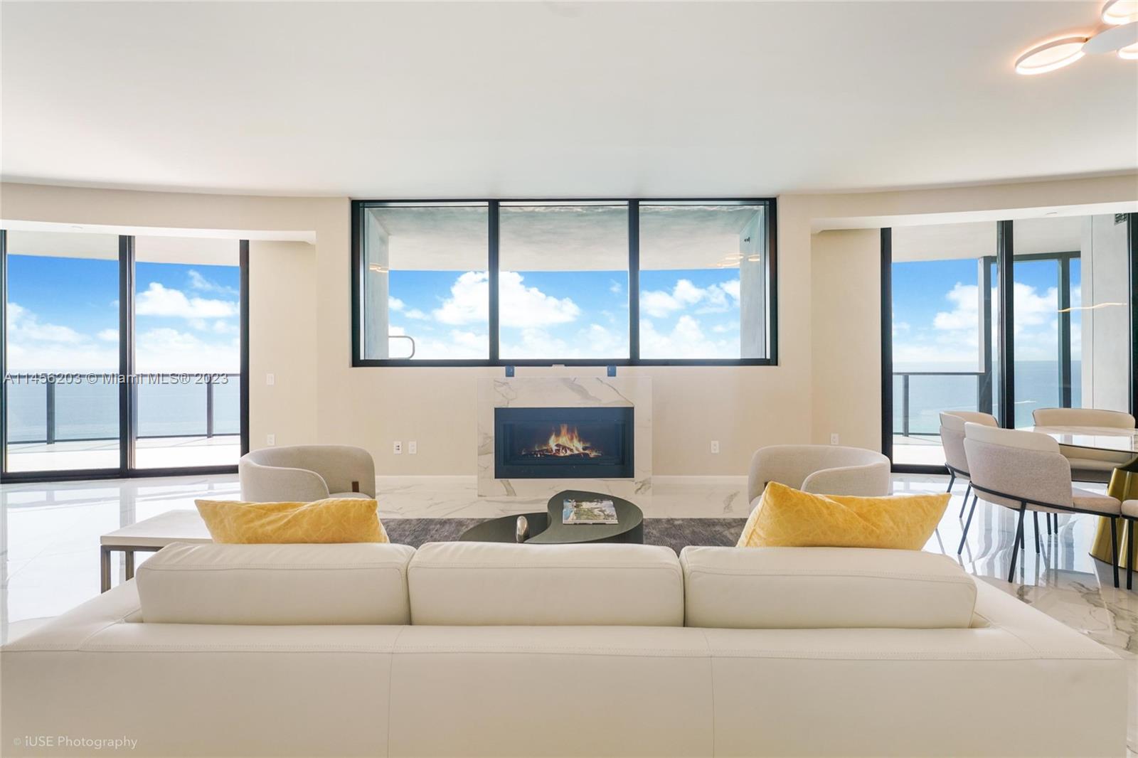 18555 Collins Ave, Sunny Isles Beach, Florida 33160, 3 Bedrooms Bedrooms, ,4 BathroomsBathrooms,Residential Lease,For Rent,Porsche Design Tower,Collins Ave,A11456203