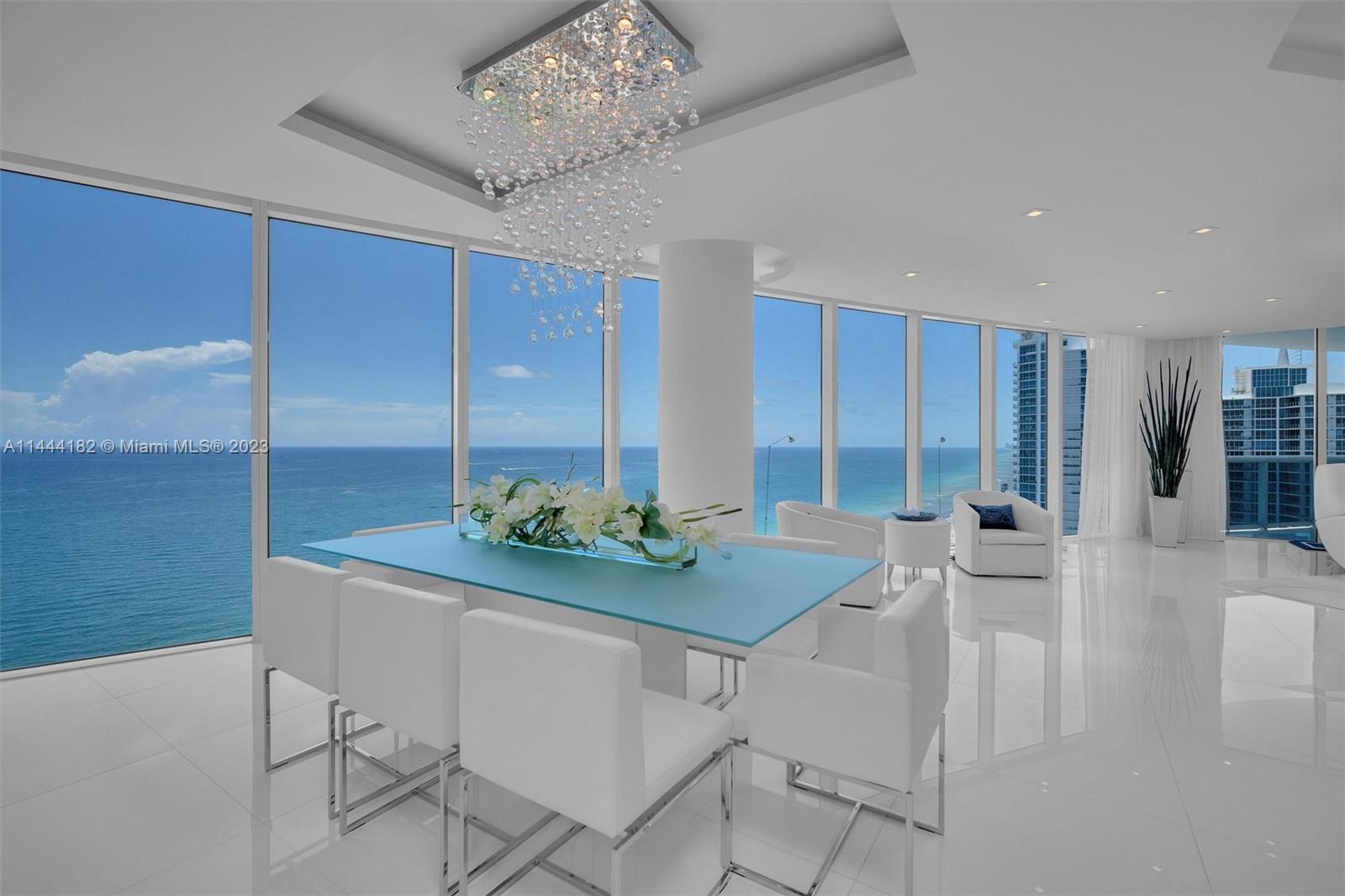 2711 Ocean Dr, Hollywood, Florida 33019, 3 Bedrooms Bedrooms, ,3 BathroomsBathrooms,Residential Lease,For Rent,Trump Hollywood,Ocean Dr,A11444182