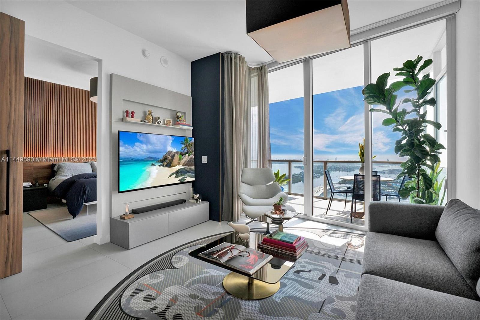 1100 Biscayne Blvd, Miami, Florida 33132, 2 Bedrooms Bedrooms, ,2 BathroomsBathrooms,Residential,For Sale,MARQUIS CONDO,Biscayne Blvd,A11449590