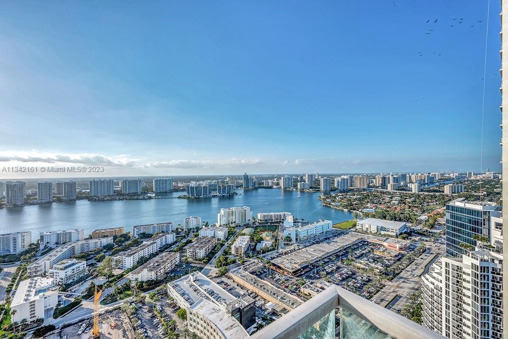 17901 Collins Ave, Sunny Isles Beach, Florida 33160, 4 Bedrooms Bedrooms, ,6 BathroomsBathrooms,Residential Lease,For Rent,ESTATES AT ACQUALINA,Collins Ave,A11342161