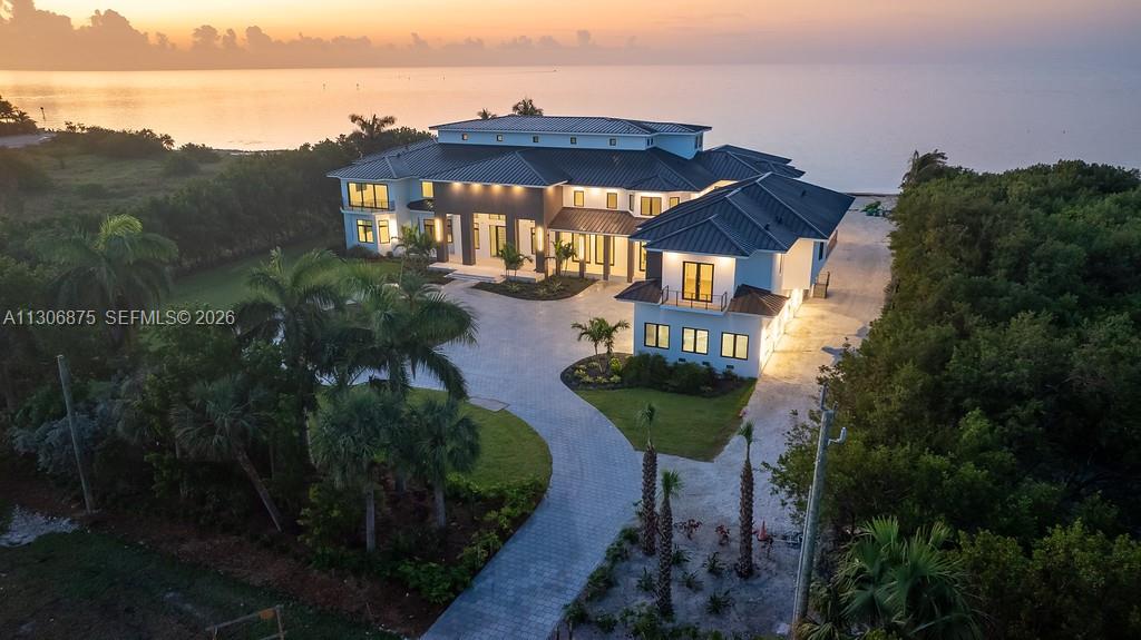 2405 Coco Plum Dr, Marathon, Florida 33050, 9 Bedrooms Bedrooms, ,9 BathroomsBathrooms,Residential,For Sale,COCO PLUM BEACH REPLAT,Coco Plum Dr,A11306875