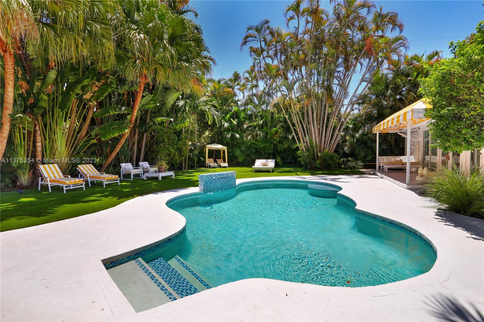 124 96th St, Miami Shores, Florida 33138, 4 Bedrooms Bedrooms, ,4 BathroomsBathrooms,Residential,For Sale,MIAMI SHORES SEC 1 AMD,96th St,A11375354