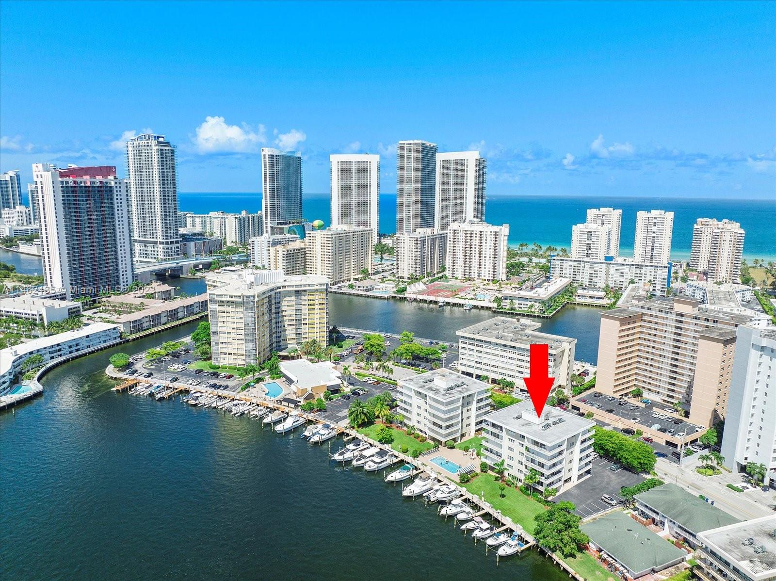 126 Golden Isles Dr, 2 Bedrooms Bedrooms, ,2 BathroomsBathrooms,Residential,For Sale,GOLDEN ISLES TOWERS,Golden Isles Dr,A11462435