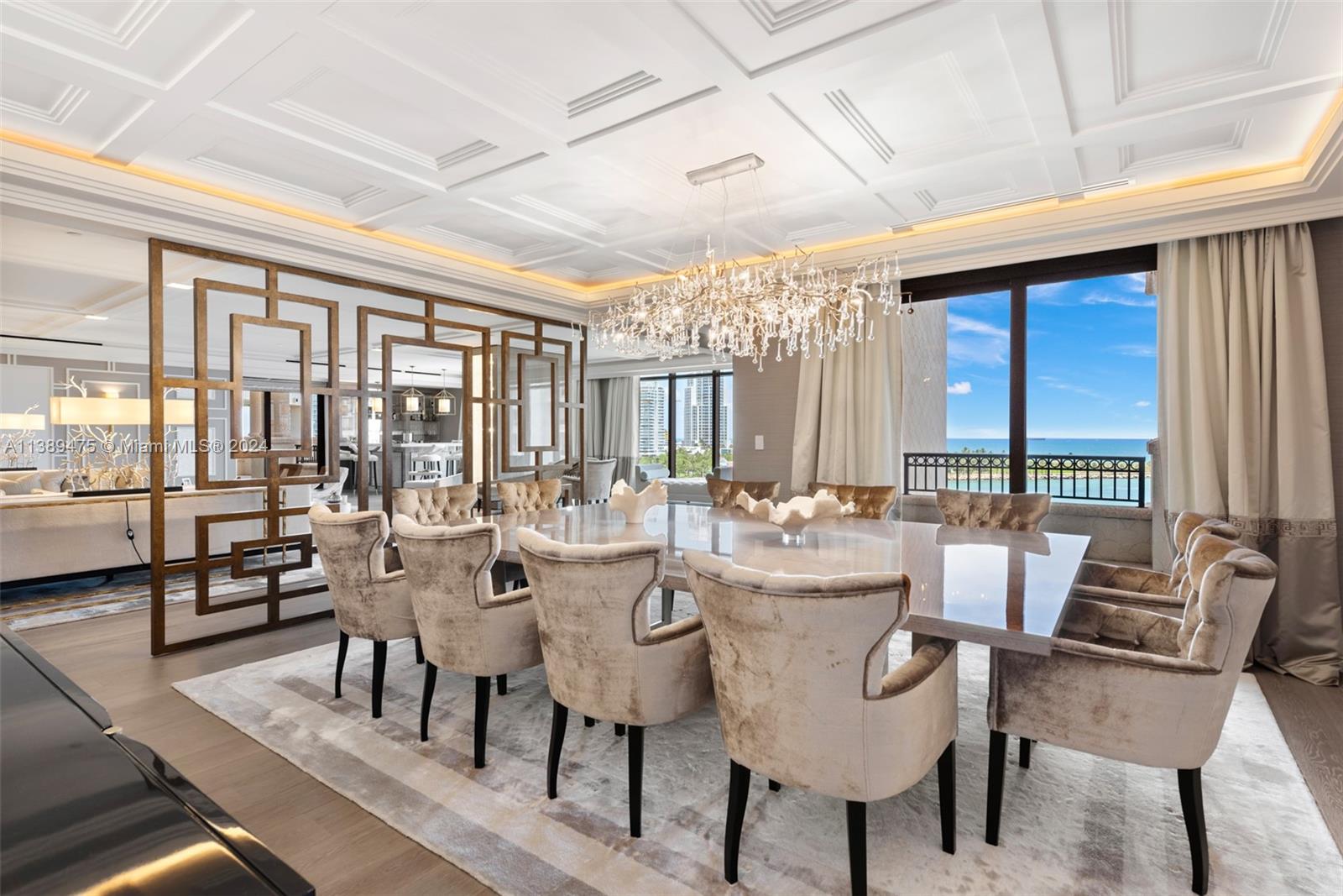 7085 Fisher Island Dr, Miami Beach, Florida 33109, 5 Bedrooms Bedrooms, ,5 BathroomsBathrooms,Residential,For Sale,PALAZZO DEL SOL/DELLA LUN,Fisher Island Dr,A11389475