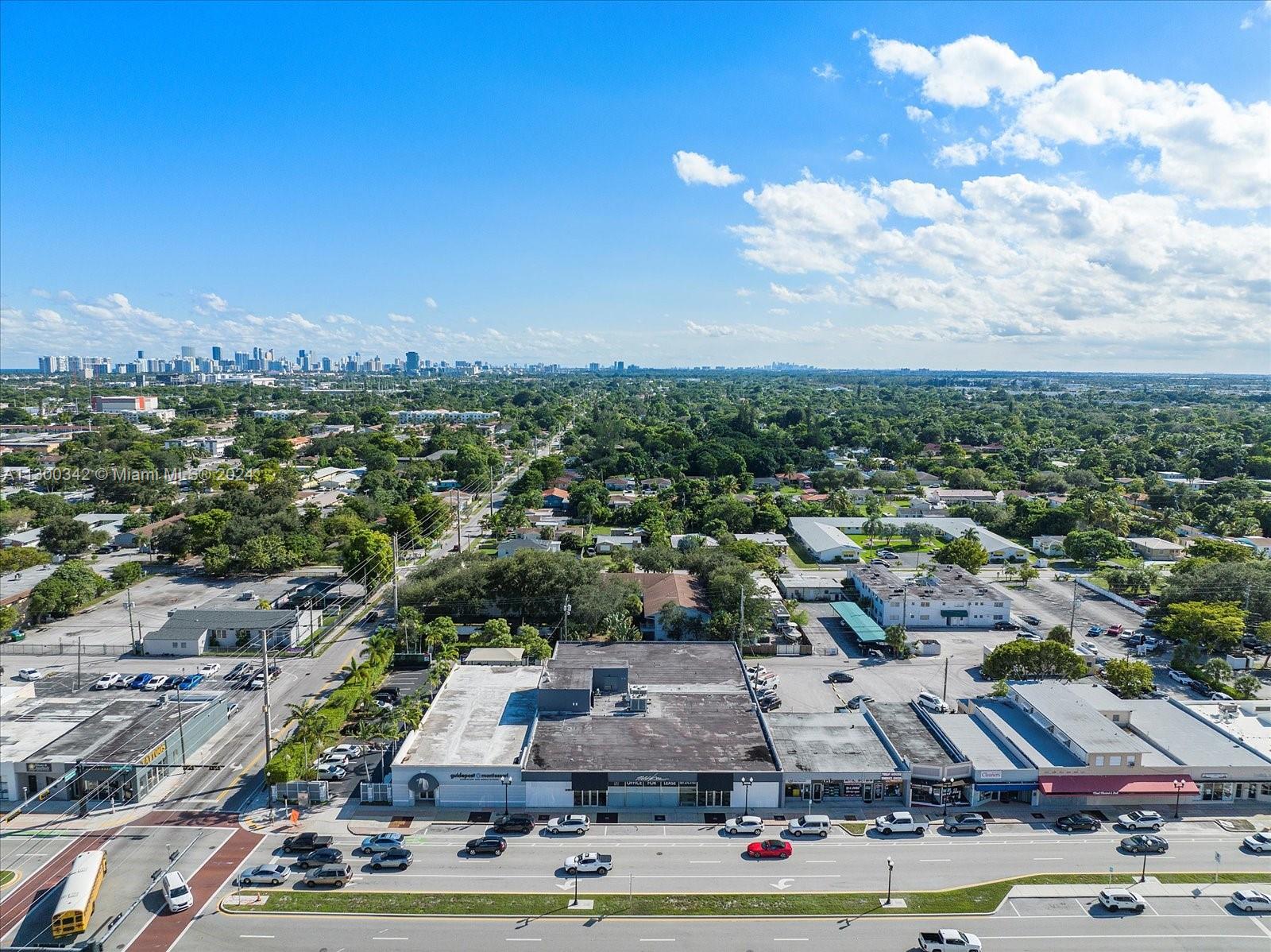 2404 Hollywood Blvd, Hollywood, Florida 33020, ,Commercial Sale,Sold,Hollywood Blvd,A11300342
