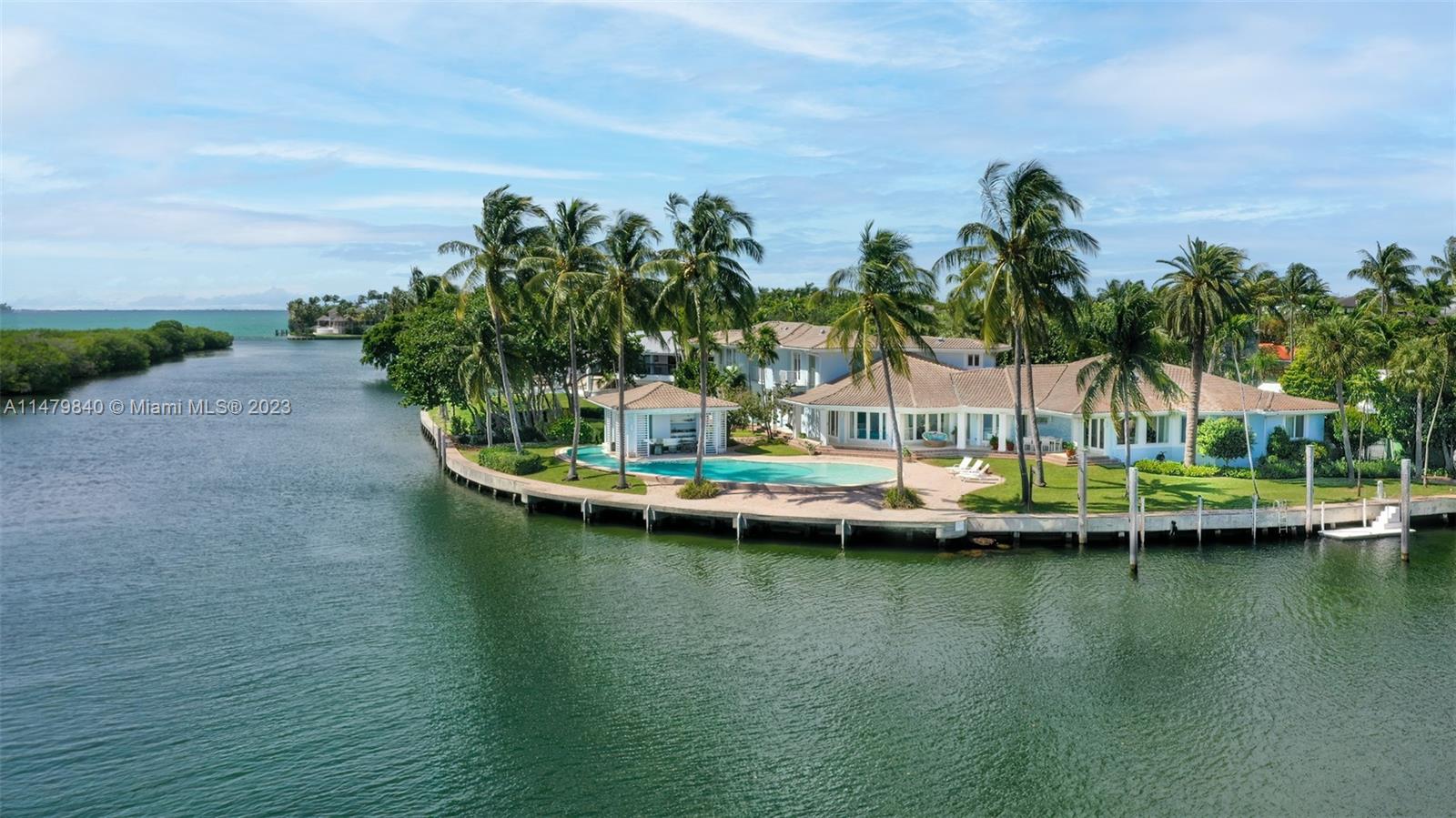 1095 Mariner Dr, Key Biscayne, Florida 33149, 7 Bedrooms Bedrooms, ,6 BathroomsBathrooms,Residential,Sold,CAPE FLA SUB SEC 2,Mariner Dr,A11479840