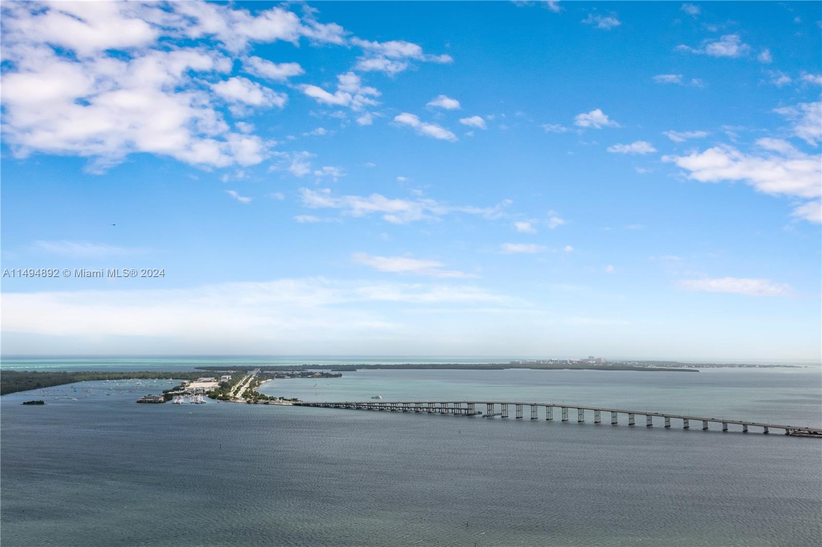 1425 Brickell Ave, Miami, Florida 33131, 2 Bedrooms Bedrooms, ,2 BathroomsBathrooms,Residential Lease,For Rent,MILLENNIUM TOWER RESIDENC,Brickell Ave,A11494892