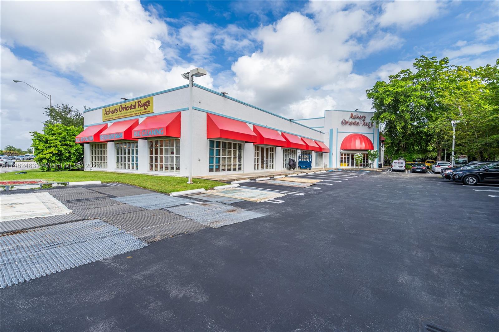 10175 Dixie Hwy, Pinecrest, Florida 33156, ,Commercial Sale,For Sale,Dixie Hwy,A11482483