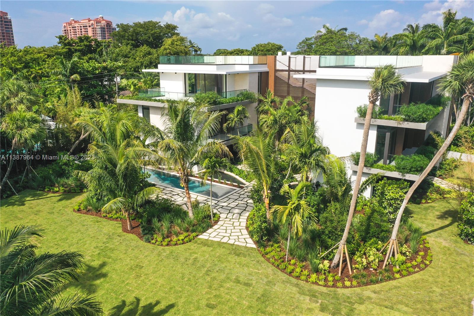 3620 Stewart Ave, Miami, Florida 33133, 6 Bedrooms Bedrooms, ,6 BathroomsBathrooms,Residential,For Sale,ENTRADA,Stewart Ave,A11387964