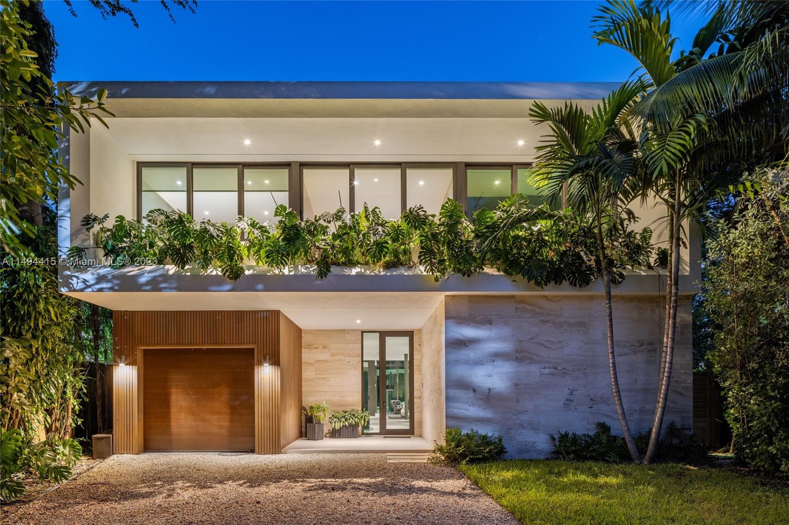 77 18th Ter, Miami, Florida 33129, 5 Bedrooms Bedrooms, ,5 BathroomsBathrooms,Residential Lease,For Rent,HOLLEMAN PARK,18th Ter,A11494415