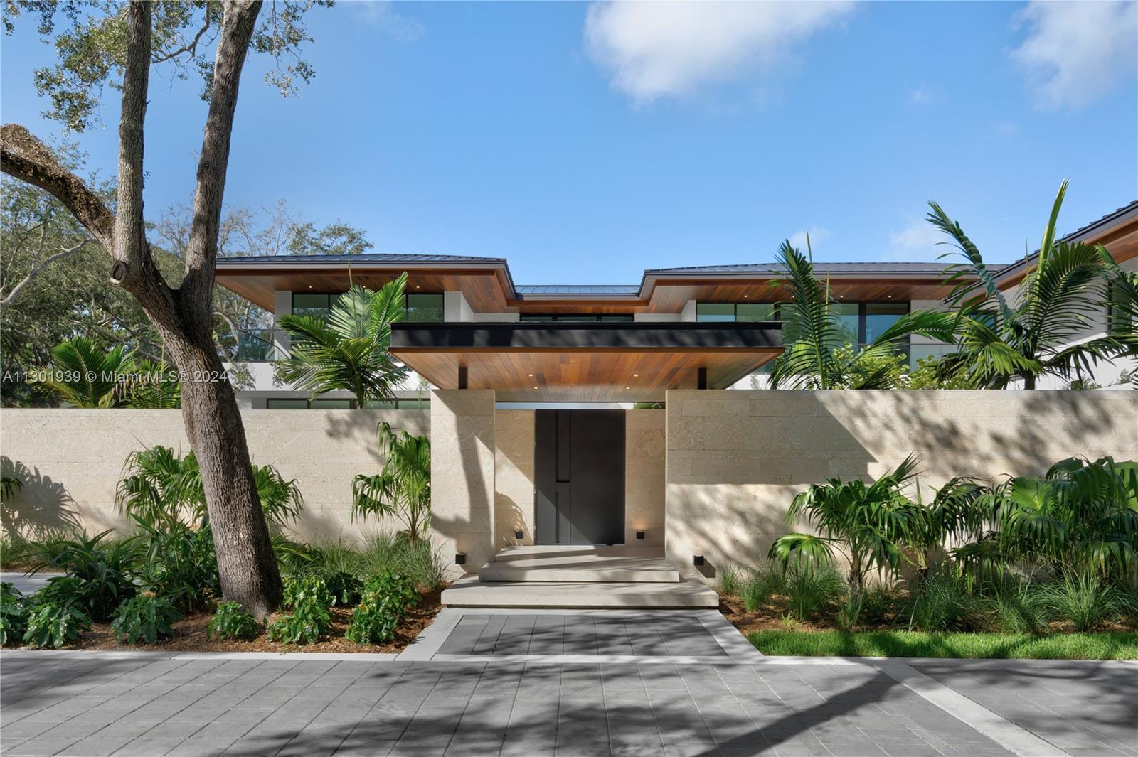 10840 Old Cutler Rd, Coral Gables, Florida 33156, 7 Bedrooms Bedrooms, ,8 BathroomsBathrooms,Residential,Sold,SNAPPER CREEK LAKES SUB,Old Cutler Rd,A11301939