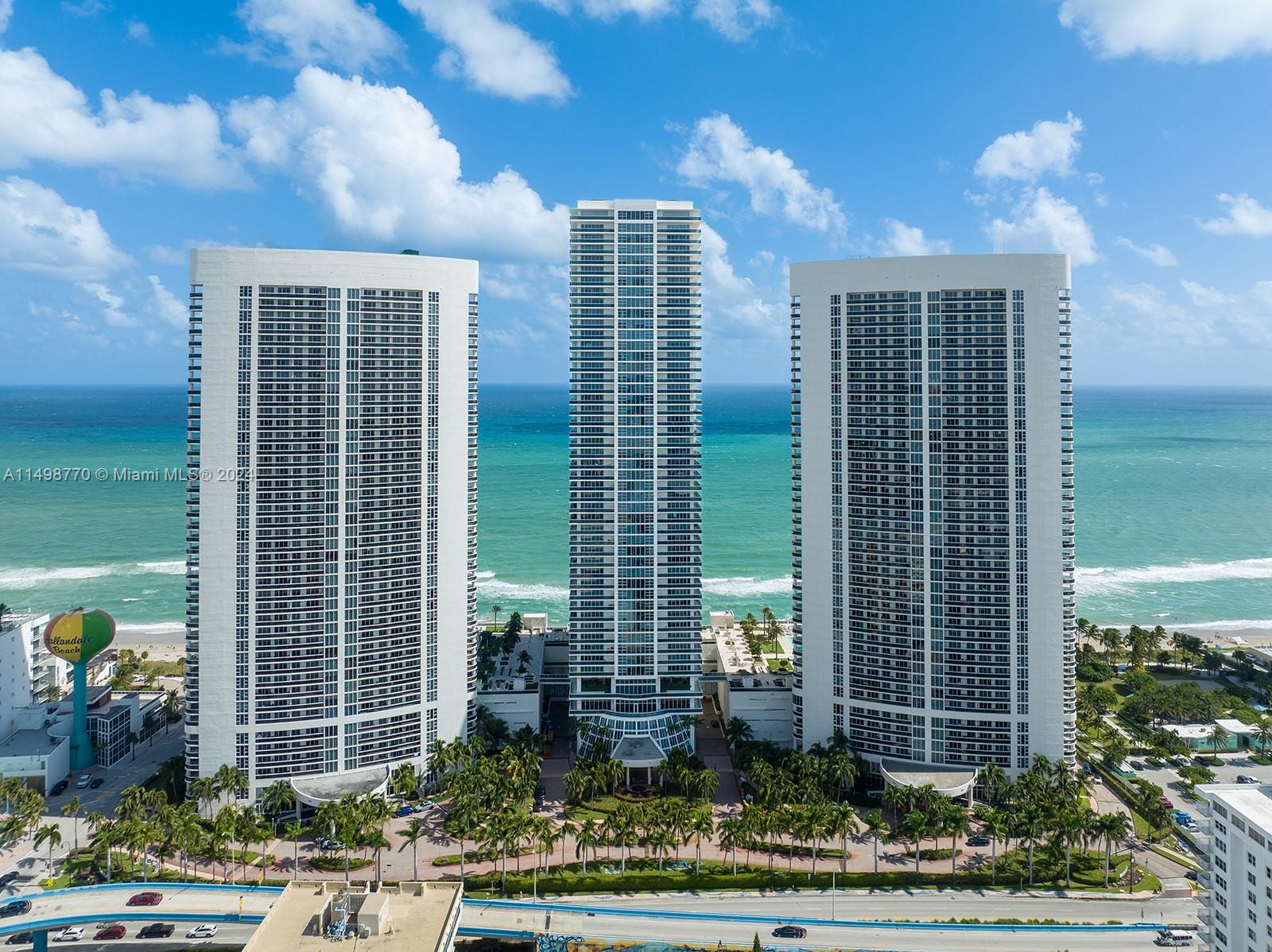 1830 Ocean Dr, Hallandale Beach, Florida 33009, 3 Bedrooms Bedrooms, ,3 BathroomsBathrooms,Residential Lease,For Rent,BEACH CLUB TWO CONDO,Ocean Dr,A11498770