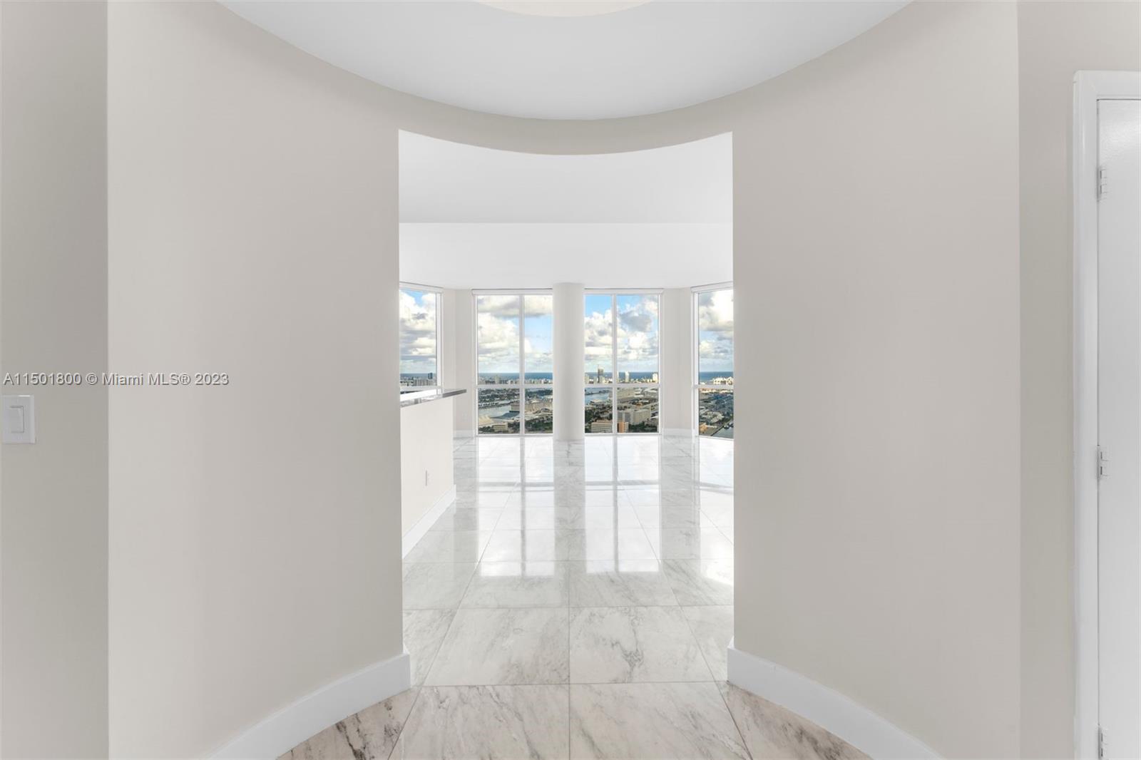 244 Biscayne Blvd, Miami, Florida 33132, 3 Bedrooms Bedrooms, ,3 BathroomsBathrooms,Residential,For Sale,Vizcayne,Biscayne Blvd,A11501800