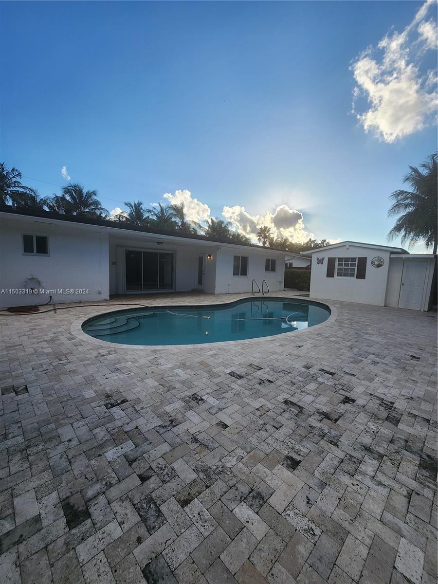 2325 191st St, Miami, Florida 33180, 5 Bedrooms Bedrooms, ,3 BathroomsBathrooms,Residential Lease,For Rent,ENCHANTED LAKE SEC 4,191st St,A11503319