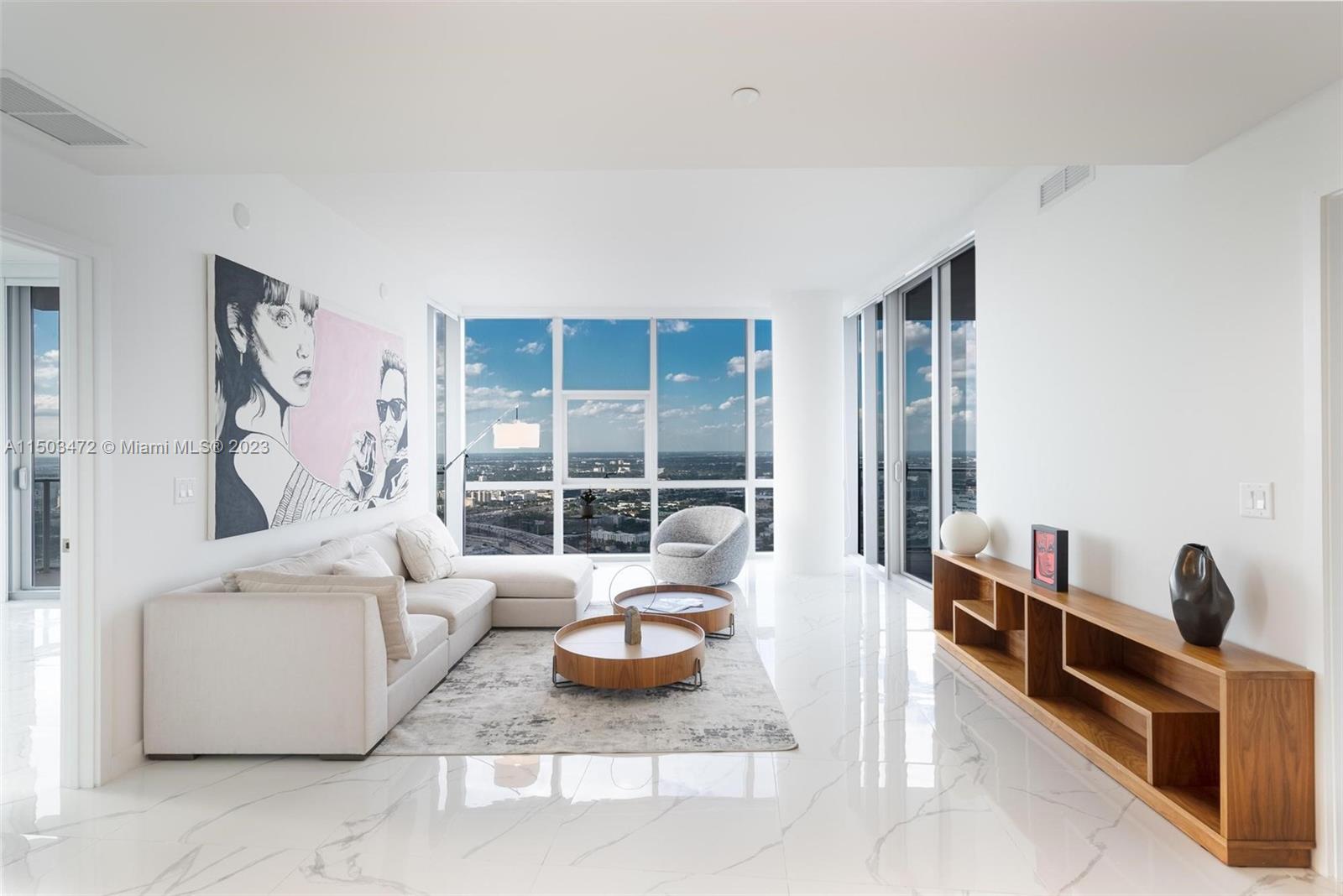 851 1st Ave, Miami, Florida 33132, 3 Bedrooms Bedrooms, ,4 BathroomsBathrooms,Residential,For Sale,PARAMOUNT MIAMI,1st Ave,A11503472