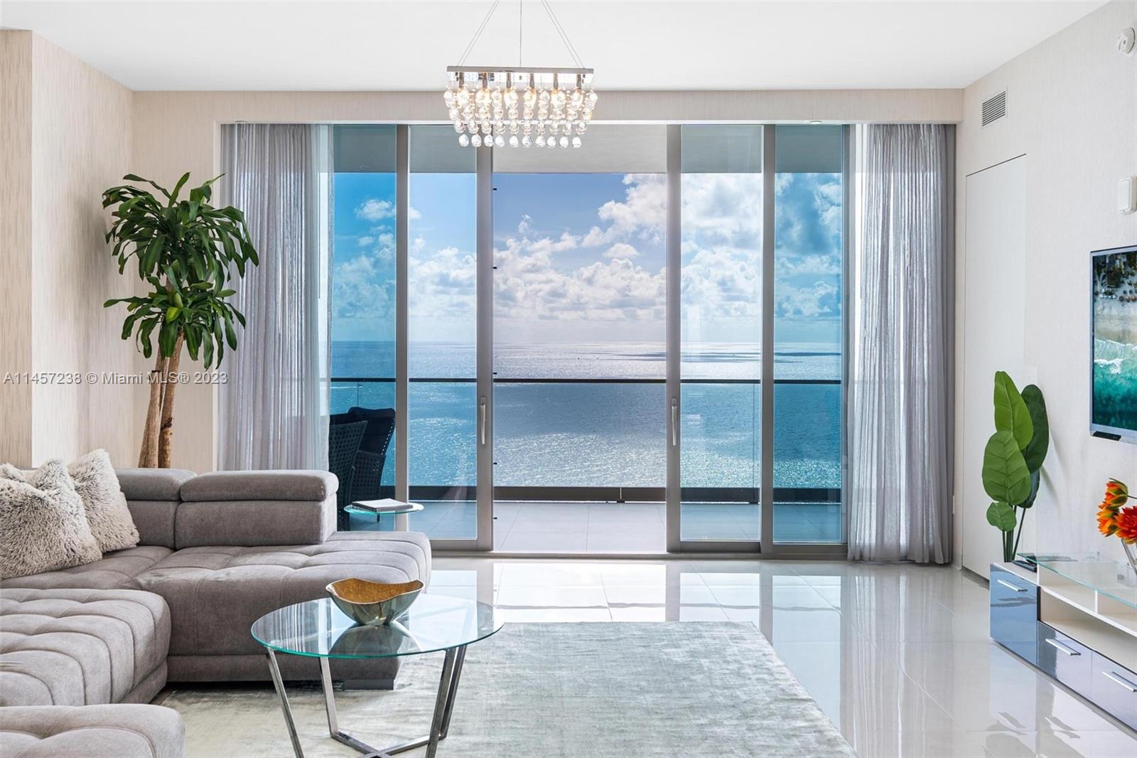 18975 Collins Ave, Sunny Isles Beach, Florida 33160, 3 Bedrooms Bedrooms, ,3 BathroomsBathrooms,Residential Lease,For Rent,18975 COLLINS CONDO,Collins Ave,A11457238