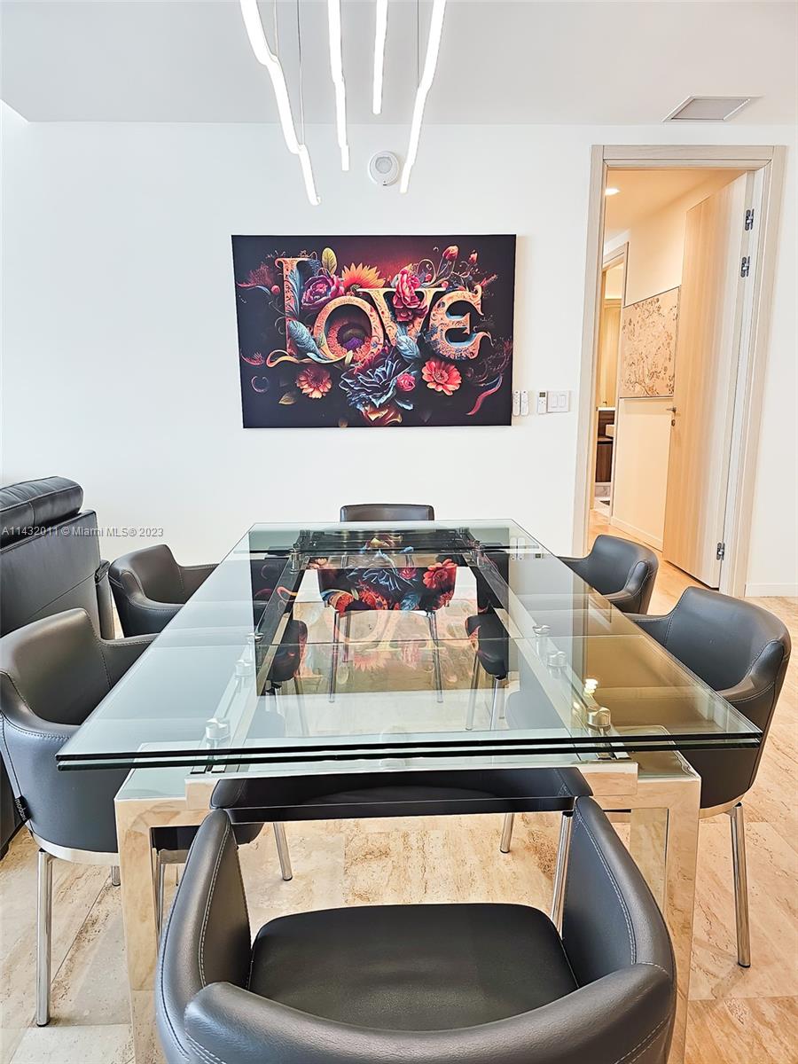 1000 Brickell Plz, Miami, Florida 33131, 3 Bedrooms Bedrooms, ,4 BathroomsBathrooms,Residential Lease,For Rent,BRICKELL FLATIRON CONDO,Brickell Plz,A11432011