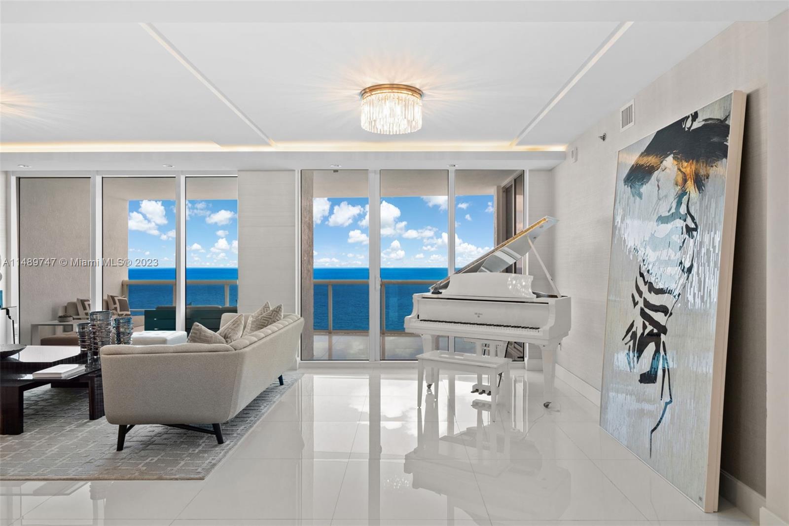 2711 Ocean Dr, Hollywood, Florida 33019, 3 Bedrooms Bedrooms, ,3 BathroomsBathrooms,Residential Lease,For Rent,2711 HOLLYWOOD BEACH COND,Ocean Dr,A11489747