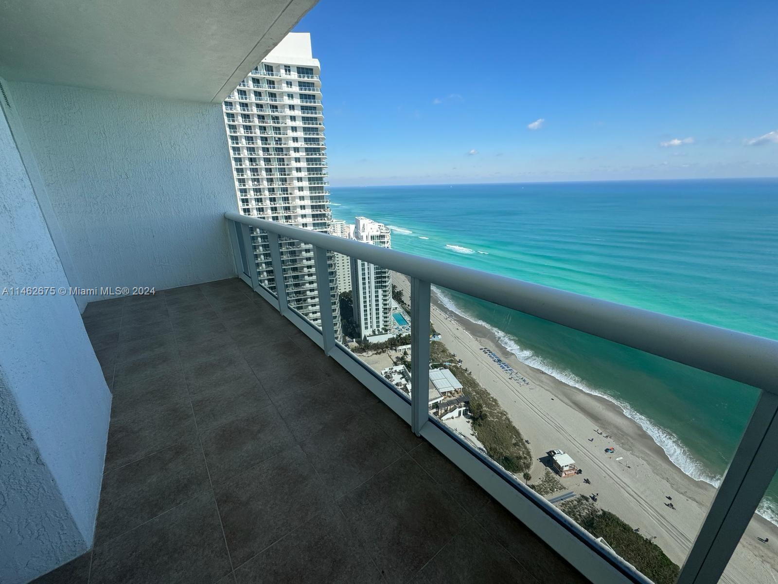 1800 Ocean Dr, Hallandale Beach, Florida 33009, 3 Bedrooms Bedrooms, ,3 BathroomsBathrooms,Residential Lease,For Rent,BEACH CLUB THREE CONDO,Ocean Dr,A11462675