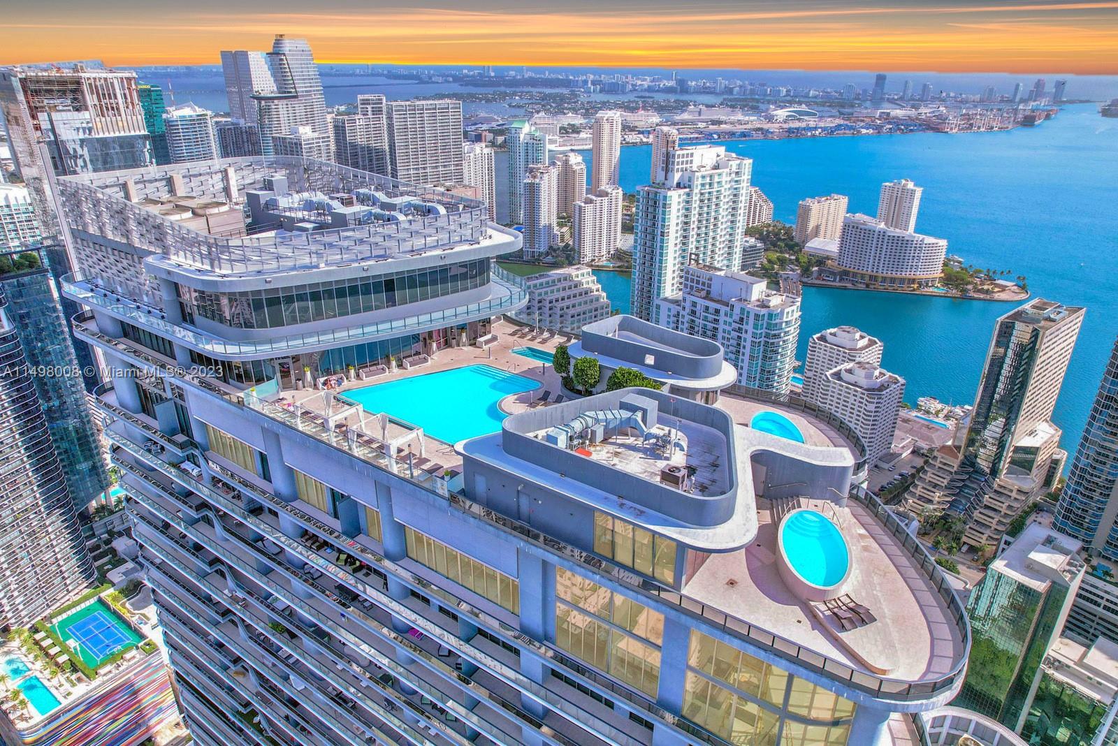 1000 Brickell Plz, Miami, Florida 33131, 3 Bedrooms Bedrooms, ,3 BathroomsBathrooms,Residential Lease,For Rent,BRICKELL FLATIRON CONDO,Brickell Plz,A11498008