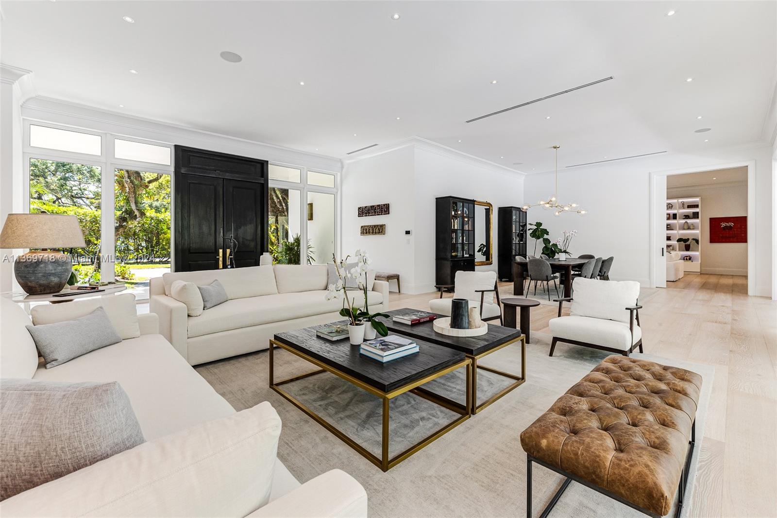 5501 Snapper Creek Rd, Coral Gables, Florida 33156, 6 Bedrooms Bedrooms, ,6 BathroomsBathrooms,Residential,For Sale,SNAPPER CREEK LAKES SUB,Snapper Creek Rd,A11369718