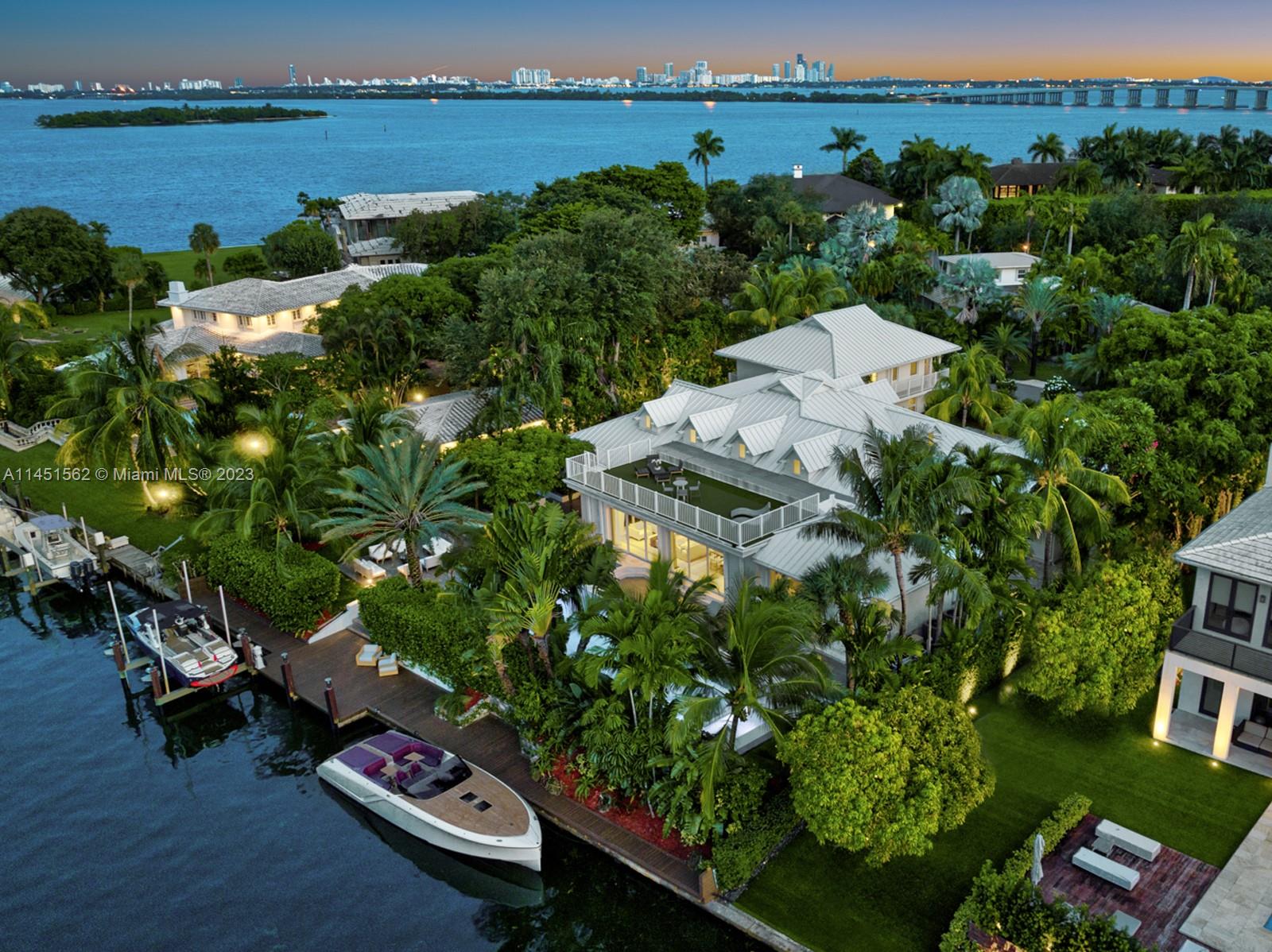 761 Buttonwood Ln, Miami, Florida 33137, 7 Bedrooms Bedrooms, ,6 BathroomsBathrooms,Residential,Sold,BAY POINT,Buttonwood Ln,A11451562