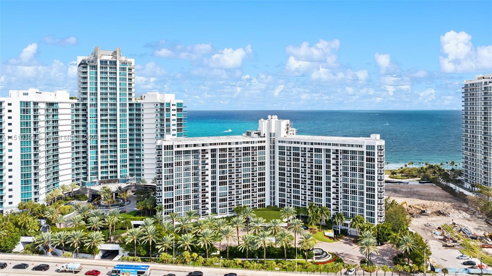 10275 Collins Ave, Bal Harbour, Florida 33154, 2 Bedrooms Bedrooms, ,2 BathroomsBathrooms,Residential Lease,For Rent,HARBOUR HOUSE,Collins Ave,A11510399