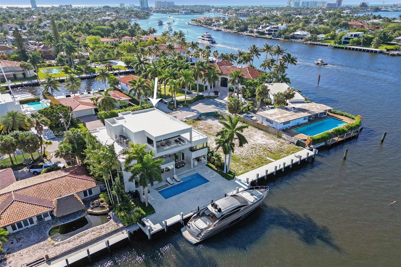 511 Isle Of Capri Dr, Fort Lauderdale, Florida 33301, 6 Bedrooms Bedrooms, ,7 BathroomsBathrooms,Residential Lease,For Rent,VENICE RESUB IN BLKS 3 &,Isle Of Capri Dr,A11510470