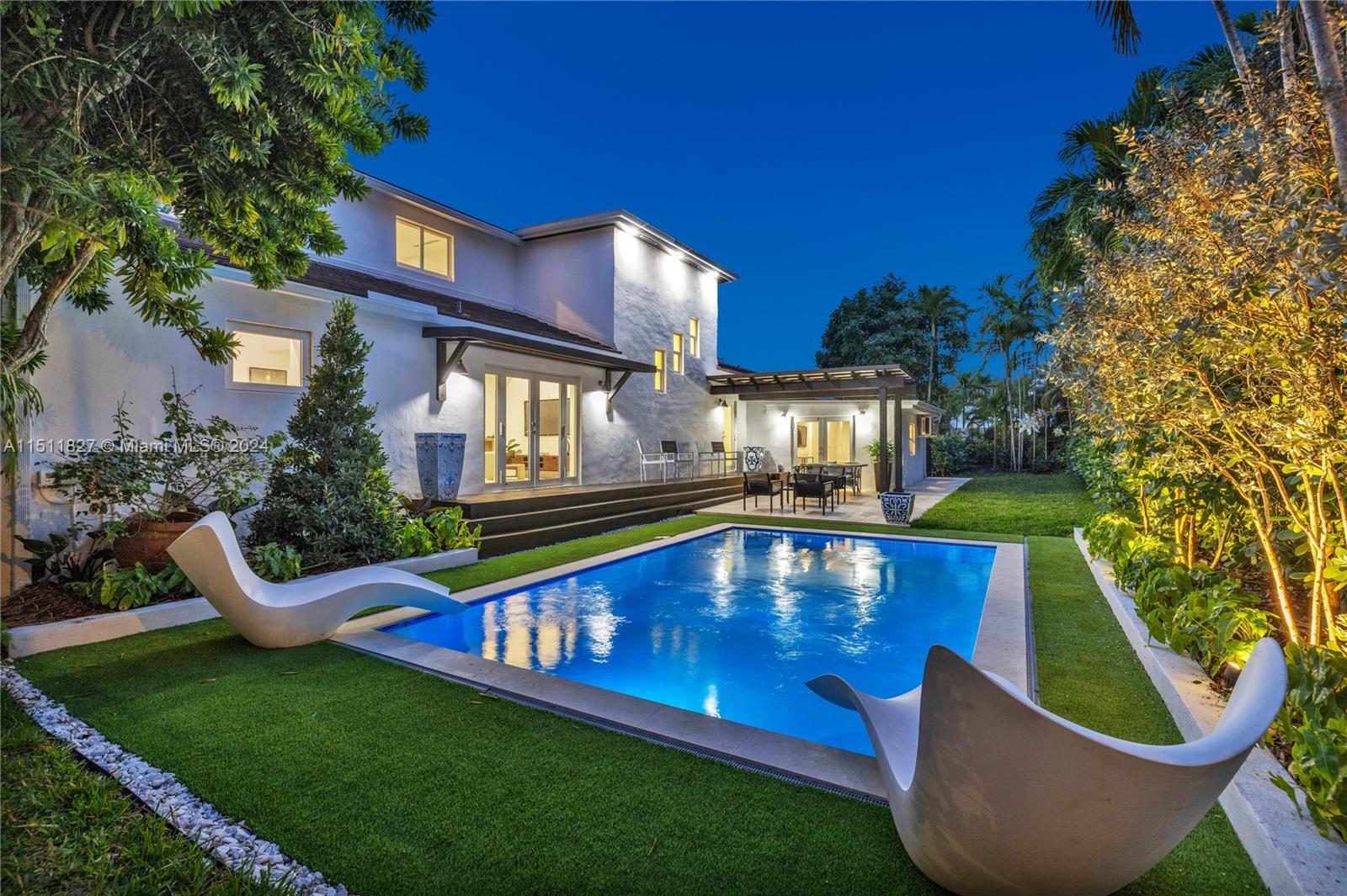 9454 4th Ave, Miami Shores, Florida 33138, 4 Bedrooms Bedrooms, ,4 BathroomsBathrooms,Residential,Sold,MIAMI SHORES SEC 1 AMD,4th Ave,A11511827