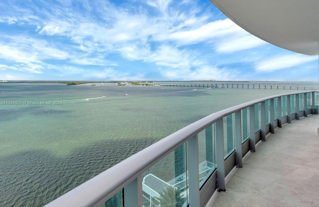 1331 Brickell Bay Dr, Miami, Florida 33131, 2 Bedrooms Bedrooms, ,2 BathroomsBathrooms,Residential Lease,For Rent,JADE RESIDENCES,Brickell Bay Dr,A11514923