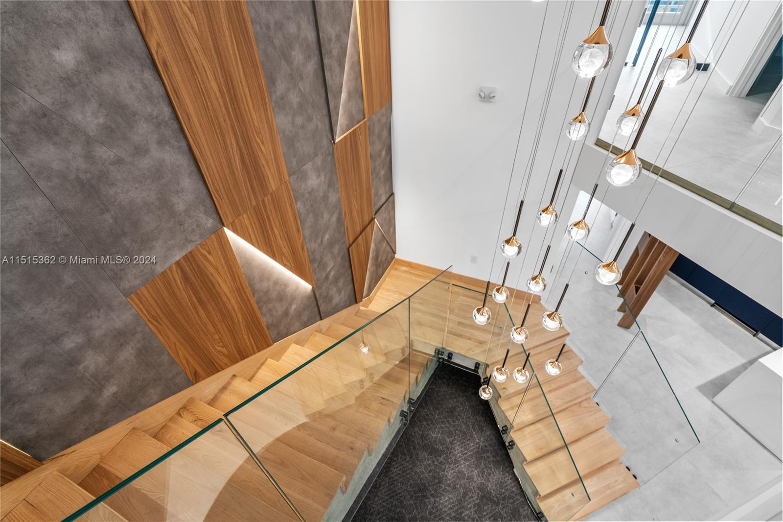 1300 Brickell Bay Dr, Miami, Florida 33131, ,Commercial Sale,For Sale,Brickell Bay Dr,A11515362