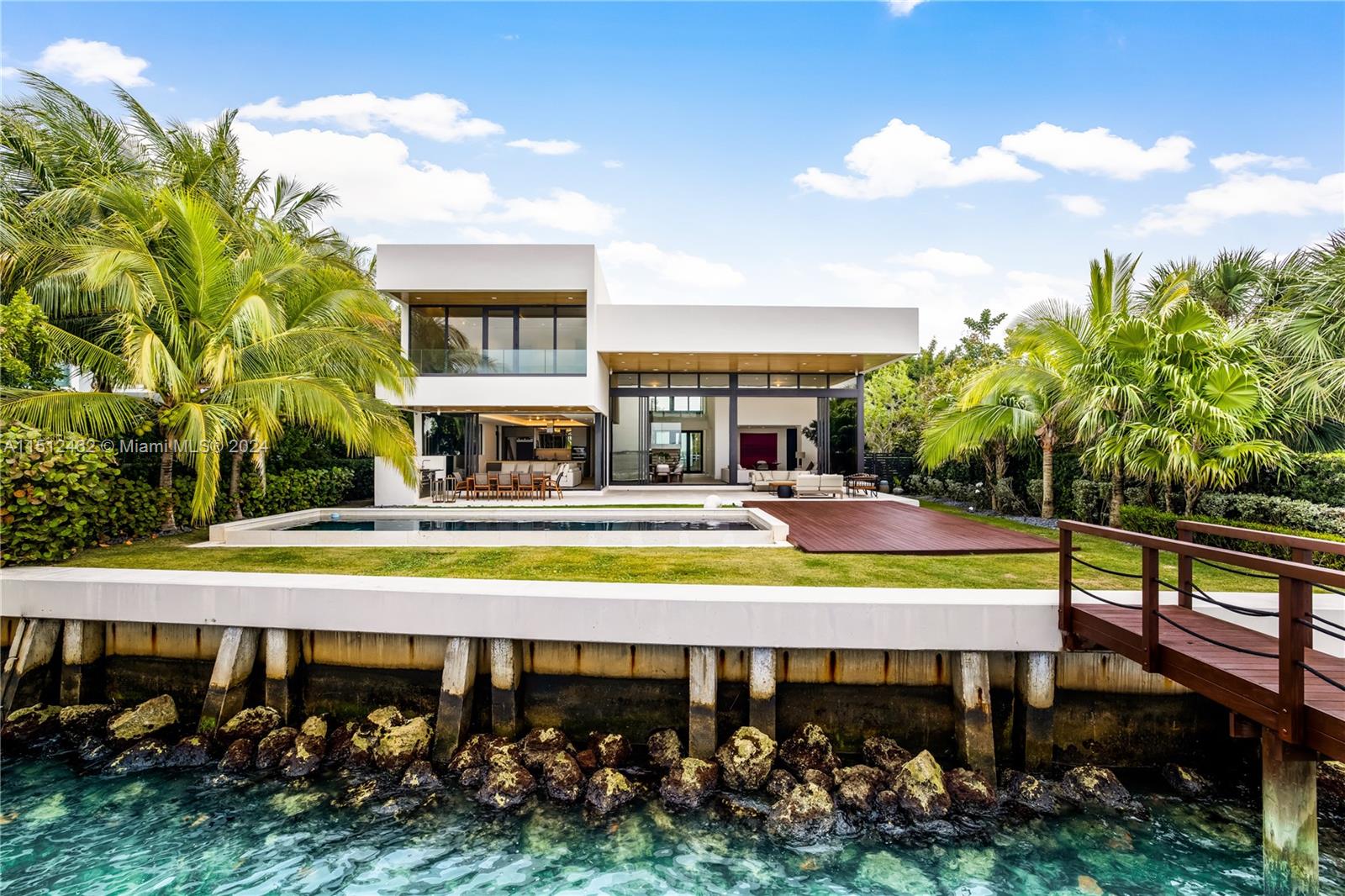 2608 Biarritz Dr, Miami Beach, Florida 33141, 6 Bedrooms Bedrooms, ,6 BathroomsBathrooms,Residential,Sold,Normandy Isles,Biarritz Dr,A11512462