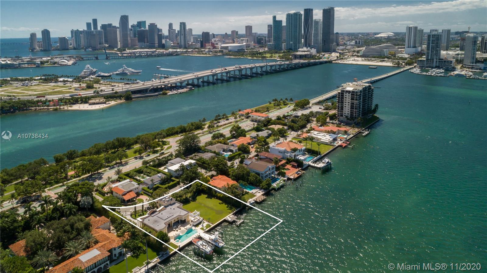 921 Venetian Dr, Miami, Florida 33139, 5 Bedrooms Bedrooms, ,5 BathroomsBathrooms,Residential,Sold,BISCAYNE ISL,Venetian Dr,A10738434