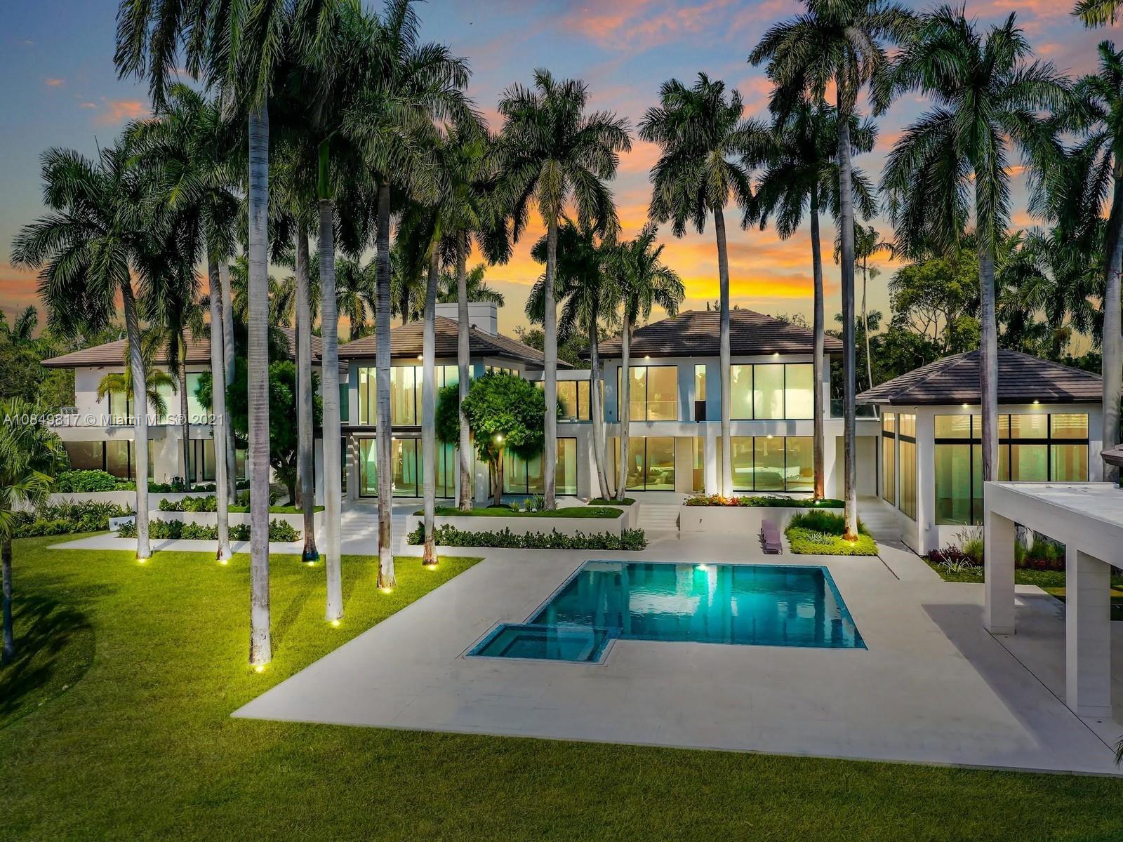 650 Casuarina Concourse, Coral Gables, Florida 33143, 8 Bedrooms Bedrooms, ,14 BathroomsBathrooms,Residential,Sold,GABLES ESTATES NO 2,Casuarina Concourse,A10849817