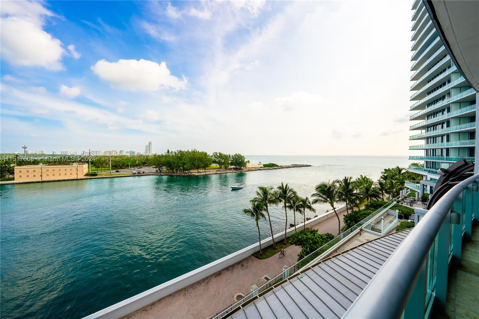 10295 Collins Ave, Bal Harbour, Florida 33154, 1 Bedroom Bedrooms, ,1 BathroomBathrooms,Residential Lease,For Rent,RITZ CARLTON,Collins Ave,A11517606